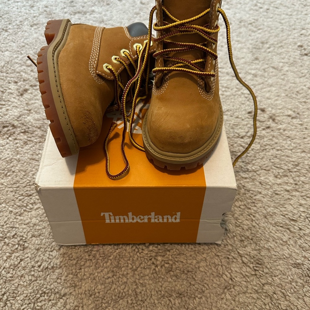 Timberland Kids Brown Lace-Up Boots 6c